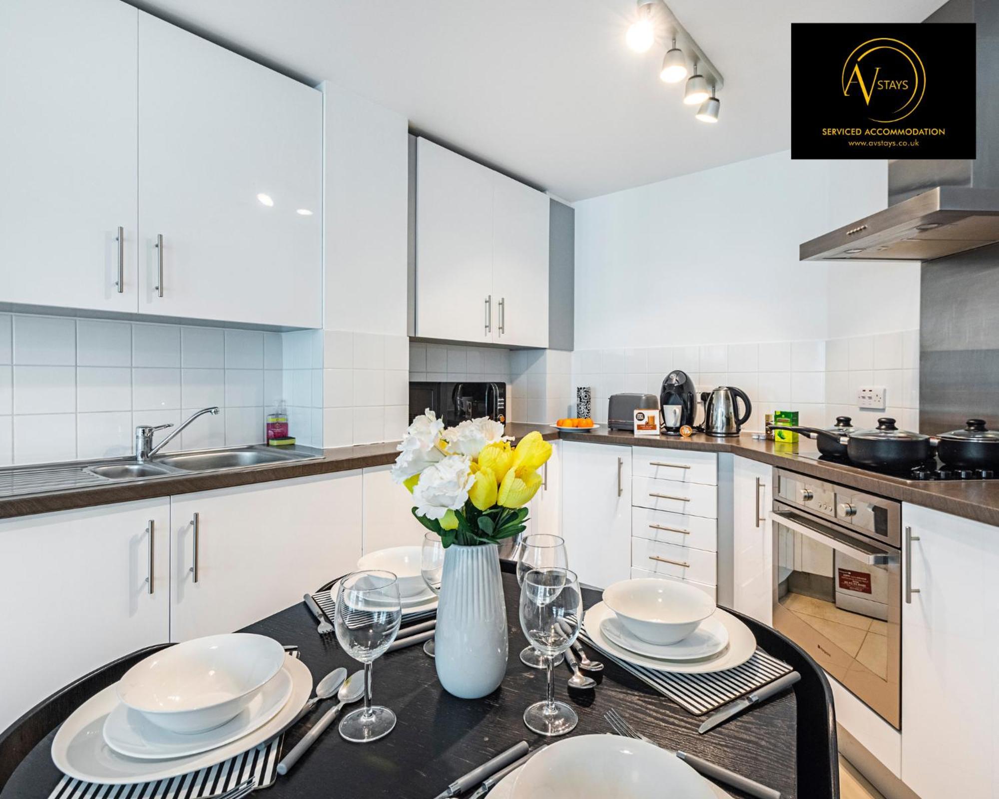 2 Bedroom Apartment London Eksteriør billede